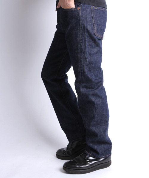 Made in JAPAN denim (straight)（メイドインジャパンデニム（ストレート））の「【MadeInJapan】66 type -One Wash-/ミドルストレートデニム（デニムパンツ・メンズ・インディゴブルー・28inch/31inch/34inch/32inch/30inch/33inch/29inch/36inch/26inch/27inch/38inch/40inch）」の22枚目の写真