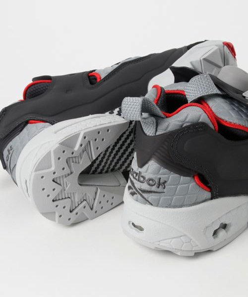 Reebok（リーボック）の「インスタポンプフューリー [INSTAPUMP FURY OG ALR]（スニーカー・メンズ・インディゴブルー/グレー系その他・25.5cm/26.5cm/27.5cm/25.0cm/26.0cm/27.0cm/24.5cm/28.5cm/29.5cm/30.0cm/31cm/24.0cm/28.0cm/29.0cm/23.5cm/23.0cm）」の5枚目の写真