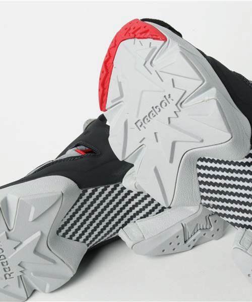 Reebok（リーボック）の「インスタポンプフューリー [INSTAPUMP FURY OG ALR]（スニーカー・メンズ・インディゴブルー/グレー系その他・25.5cm/26.5cm/27.5cm/25.0cm/26.0cm/27.0cm/24.5cm/28.5cm/29.5cm/30.0cm/31cm/24.0cm/28.0cm/29.0cm/23.5cm/23.0cm）」の6枚目の写真