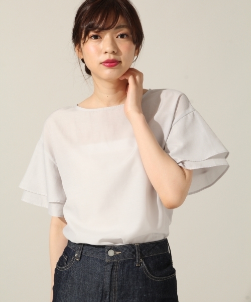 BLISS POINT(ブリスポイント)の「ティアードソデブラウス/795433(シャツ/ブラウス・レディース・ホワイト/その他3/ライトグレー/ブラック/イエロー・MEDIUM/LARGE)」の3枚目の写真