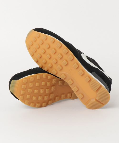 NIKE(ナイキ)の「NIKE ナイキ W INTERNATIONALIST インターナショナリスト 828407 021BK/SWHT(スニーカー・レディース・ブラック・22.5cm/23.5cm/24.5cm/25.5cm/26.5cm/28.5cm/23.0cm/24.0cm/25.0cm/26.0cm/29.0cm/27.0cm/28.0cm/27.5cm/22.0cm)」の3枚目の写真