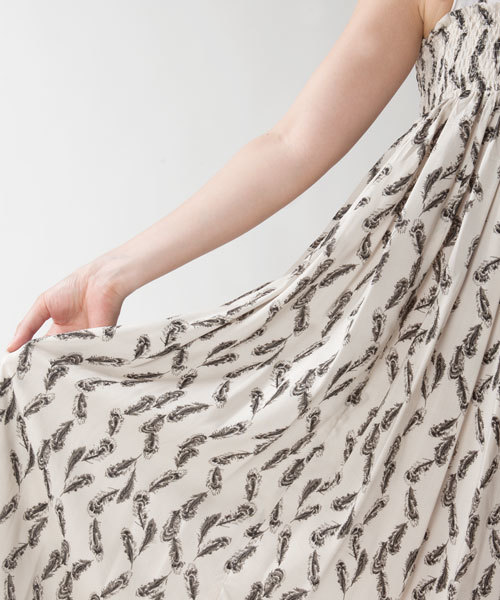 NANO universe（ナノユニバース）の「●FF/bare-top2way柄ワンピース（ワンピース・レディース・オフホワイト/グリーン/イエロー・FREE）」の9枚目の写真