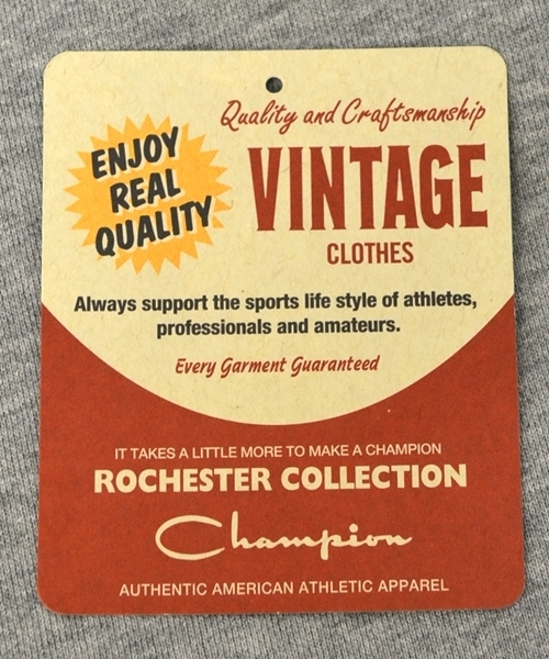 SHIPS（シップス）の「Champion: 【SHIPS AUTHENTIC 別注】 チャンピオン プリント クルーネック スウェット■（スウェット・メンズ・グレー/ネイビー/ブラック・SMALL/MEDIUM/LARGE）」の5枚目の写真