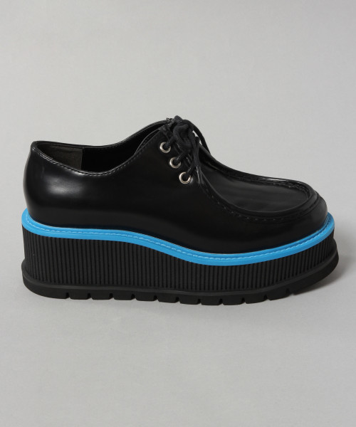 JEANASIS（ジーナシス）の「アツゾコチロリアン/818829（モカシン/デッキシューズ・レディース・ブラック系その他/レッド系その他・MEDIUM/LARGE）」の3枚目の写真