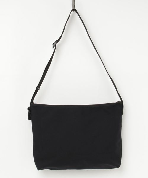 Esperanto(エスペラント)の「esperanto (エスペラント) / コーデュラ1000 サコッシュ バッグ(ショルダーバッグ・メンズ・ブラック/エンジ/ベージュ/ネイビー/グレー/オリーブ/ブルー/カモフラージュ・FREE)」の11枚目の写真