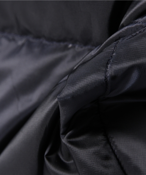 BEAUTY&YOUTH UNITED ARROWS(ビューティーアンドユースユナイテッドアローズ)の「<DISAERAN>STAND DOWN JACKET/ダウンジャケット◆§(ダウンジャケット/コート・メンズ・ベージュ/ネイビー/パープル・SMALL/MEDIUM/LARGE)」の13枚目の写真