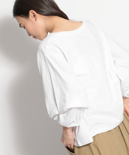 niko and...(ニコアンド)の「袖タック&ギャザープルオーバー(Tシャツ/カットソー・レディース・ライトブルー/ベージュ/オフホワイト/チャコール・MEDIUM/LARGE)」の9枚目の写真