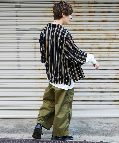 kutir（クティール）の「【ビックシルエット】　パイピングオープンカラーシャツ（シャツ/ブラウス・メンズ・チャコールグレー/ブラック/オフホワイト/ダークグレー/ベージュ・MEDIUM/LARGE）」の19枚目の写真