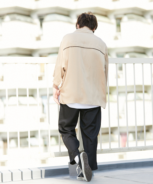 kutir（クティール）の「【ビックシルエット】　パイピングオープンカラーシャツ（シャツ/ブラウス・メンズ・チャコールグレー/ブラック/オフホワイト/ダークグレー/ベージュ・MEDIUM/LARGE）」の20枚目の写真