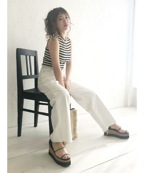 EVRIS（エヴリス）の「SIMPLE バギーDENIM パンツ（デニムパンツ・レディース・ホワイト/ライトブルー・SMALL/MEDIUM）」の21枚目の写真