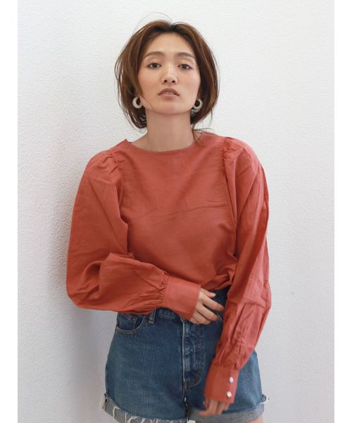 Ungrid（アングリッド）の「スリーブボリュームブラウス（シャツ/ブラウス・レディース・オレンジ/ブラック/オフホワイト・FREE）」の3枚目の写真