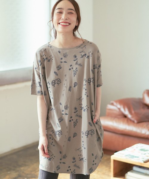 PUAL CE CIN(ピュアルセシン)の「Organic Grunge 刺繍チュニック(Tシャツ/カットソー・レディース・ベージュ/グレー/モカ/ナチュラル・FREE)」の1枚目の写真