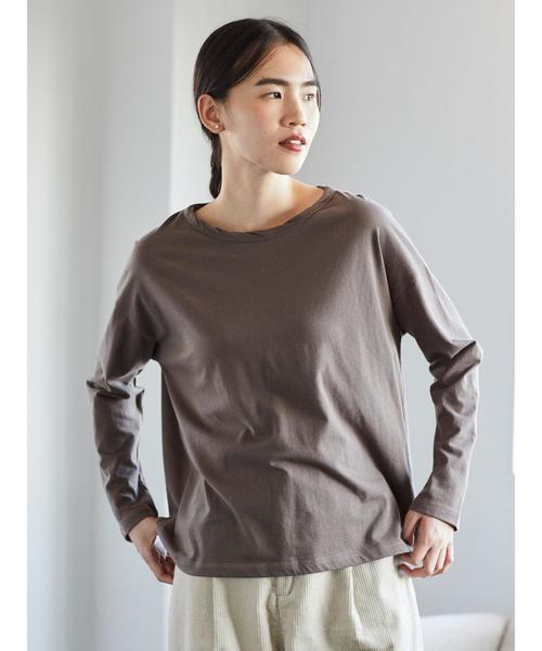 AMERICAN HOLIC（アメリカンホリック）の「クルーネックゆるカットプルオーバー＊（Tシャツ/カットソー・レディース・チャコールグレー/ベージュ/ブラウン/カーキ/アイボリー/ブラック系その他4/グレー系その他4/ブルー系その他2・M/L）」の15枚目の写真