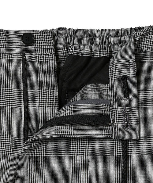 SHIPS JET BLUE（シップスジェットブルー）の「SHIPS JET BLUE: サーモライト スリムチェックパンツ（その他パンツ・メンズ・グレー/ブラック・LARGE/X-SMALL/SMALL/MEDIUM）」の8枚目の写真