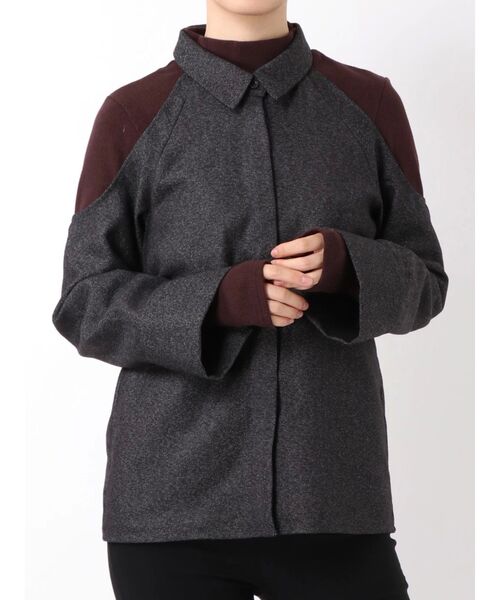 EMODA（エモダ）の「ヘリンボーンバストレイヤー2WAYトップ（シャツ/ブラウス・レディース・ベージュ/グレー/ブラック・FREE）」の2枚目の写真