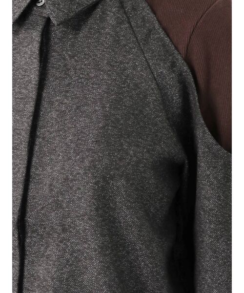 EMODA（エモダ）の「ヘリンボーンバストレイヤー2WAYトップ（シャツ/ブラウス・レディース・ベージュ/グレー/ブラック・FREE）」の18枚目の写真