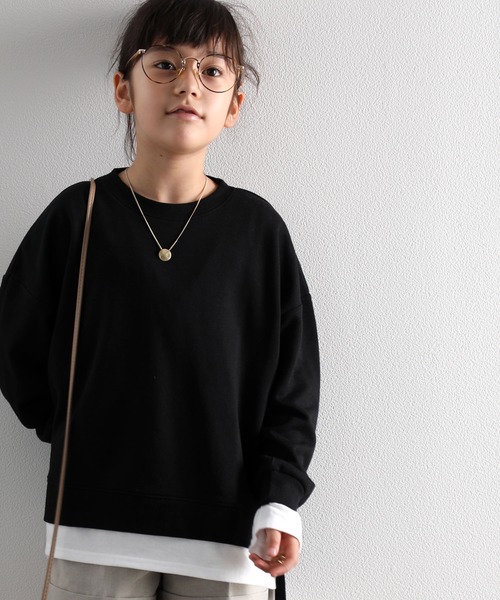 classicalelf(クラシカルエルフ)の「キッズ レイヤード風ミドル丈無地ビッグシルエットクルーネックトレーナー(長袖)(スウェット・キッズ・チャコールグレー/ブラック/ベージュ/カーキ/モカ・130/140/150)」の2枚目の写真