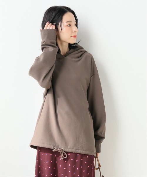 SLOBE IENA（スローブイエナ）の「裏毛ドロストフードパーカー【手洗い可能】◆（パーカー・レディース・ブラック/ライトグレー/ブラウン/ボルドー・FREE）」の5枚目の写真