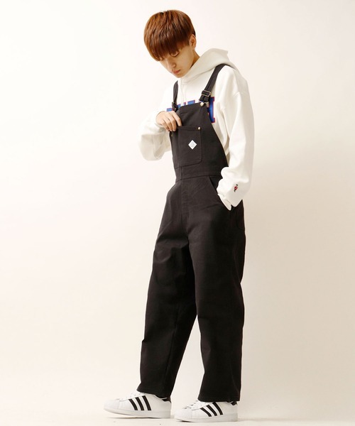 POWER TO THE PEOPLE（パワートゥーザピープル）の「POWER TO THE PEOPLE MOVINGオーバーオール（サロペット/オーバーオール・メンズ・ブラック/ベージュ/ブラウン/アイボリー/ダークオレンジ・LL/M/L）」の2枚目の写真