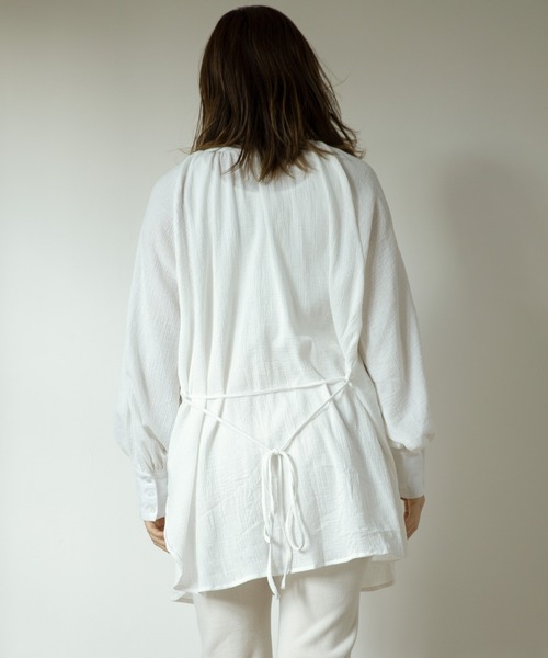 Auntie Rosa Holiday（アンティローザホリデー）の「コットンスラブキーネックチュニックワンピース（ワンピース・レディース・ブラック/ホワイト/グレイッシュベージュ/グリーン・FREE）」の9枚目の写真