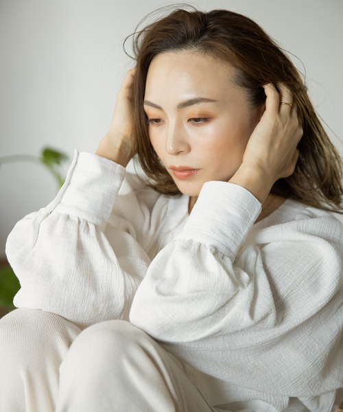 Auntie Rosa Holiday（アンティローザホリデー）の「コットンスラブキーネックチュニックワンピース（ワンピース・レディース・ブラック/ホワイト/グレイッシュベージュ/グリーン・FREE）」の13枚目の写真