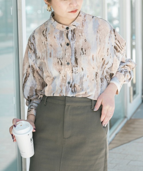 Ambre Neige（アンブルネージュ）の「ペイントルーズシャツ／【WEB/EC限定商品】（シャツ/ブラウス・レディース・パープル/グリーン・FREE）」の10枚目の写真