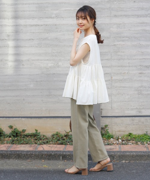 Crisp yours(クリスプユアーズ)の「フレンチボリュームティアードブラウス(シャツ/ブラウス・レディース・ライトグレー/ブラック/ミント/アイボリー・FREE)」の16枚目の写真