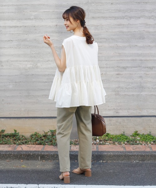 Crisp yours(クリスプユアーズ)の「フレンチボリュームティアードブラウス(シャツ/ブラウス・レディース・ライトグレー/ブラック/ミント/アイボリー・FREE)」の17枚目の写真