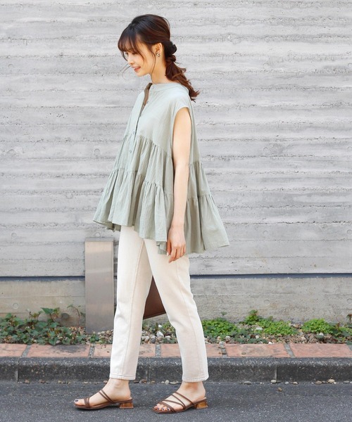 Crisp yours(クリスプユアーズ)の「フレンチボリュームティアードブラウス(シャツ/ブラウス・レディース・ライトグレー/ブラック/ミント/アイボリー・FREE)」の21枚目の写真