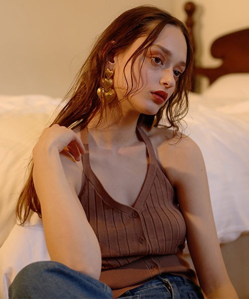 mangata(モンガータ)の「Rib knit tanktop(Tシャツ/カットソー・レディース・ブラック/ブラウン・FREE)」の6枚目の写真