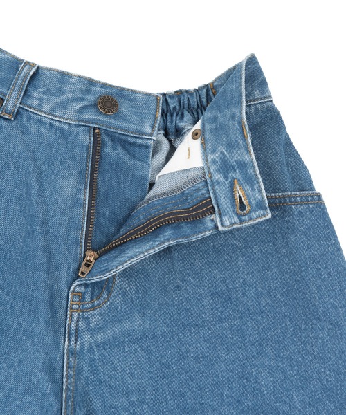 PUNYUS（プニュズ）の「デニムショートパンツ（デニムパンツ・レディース・ライトブルー/インディゴブルー/ブルー系その他/ブラック・3/2/1/4）」の10枚目の写真