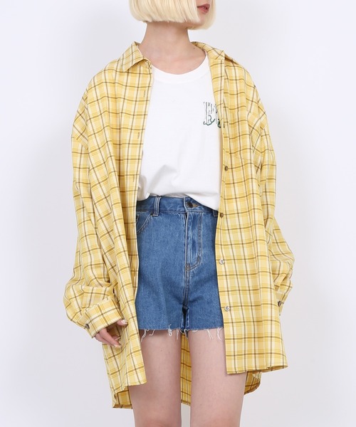 PUNYUS（プニュズ）の「デニムショートパンツ（デニムパンツ・レディース・ライトブルー/インディゴブルー/ブルー系その他/ブラック・3/2/1/4）」の16枚目の写真