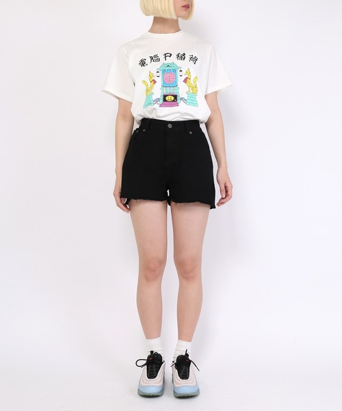 PUNYUS（プニュズ）の「デニムショートパンツ（デニムパンツ・レディース・ライトブルー/インディゴブルー/ブルー系その他/ブラック・3/2/1/4）」の18枚目の写真