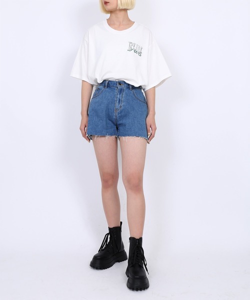 PUNYUS（プニュズ）の「デニムショートパンツ（デニムパンツ・レディース・ライトブルー/インディゴブルー/ブルー系その他/ブラック・3/2/1/4）」の19枚目の写真