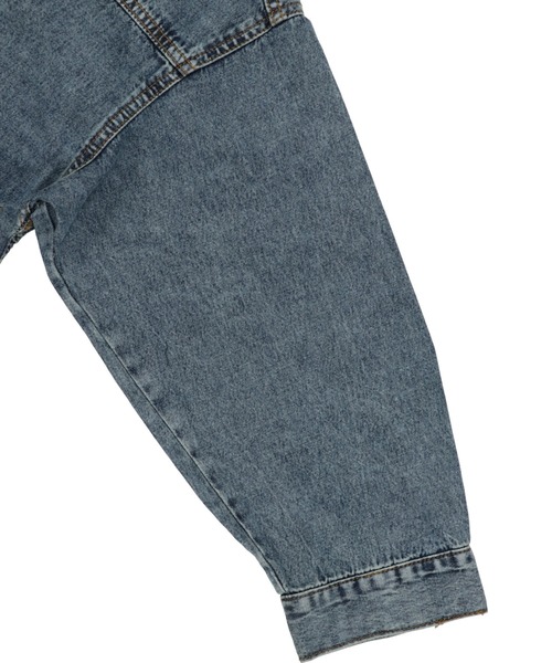 SPINNS（スピンズ）の「【ゆったりシルエット】ウォッシュ加工 ノーカラーデニムジャケット（デニムジャケット・レディース・ブラック系その他/ブルー系その他・ONESIZE）」の10枚目の写真