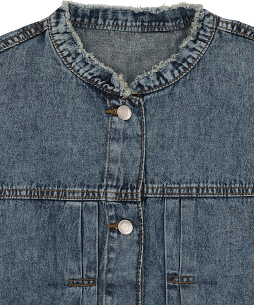 SPINNS（スピンズ）の「【ゆったりシルエット】ウォッシュ加工 ノーカラーデニムジャケット（デニムジャケット・レディース・ブラック系その他/ブルー系その他・ONESIZE）」の7枚目の写真