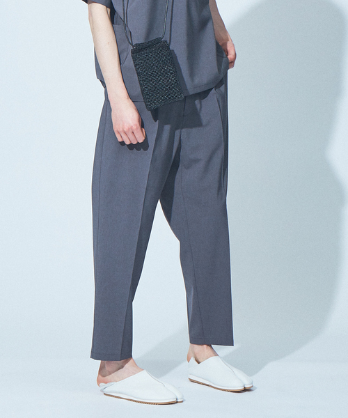 MYSELF ABAHOUSE（マイセルフアバハウス）の「【MYSELF ABAHOUSE】POLYTOROTEX ワンタック イージーパンツ（その他パンツ・メンズ・ブラック/ベージュ/グレー/ライトブラウン・46/48）」の2枚目の写真