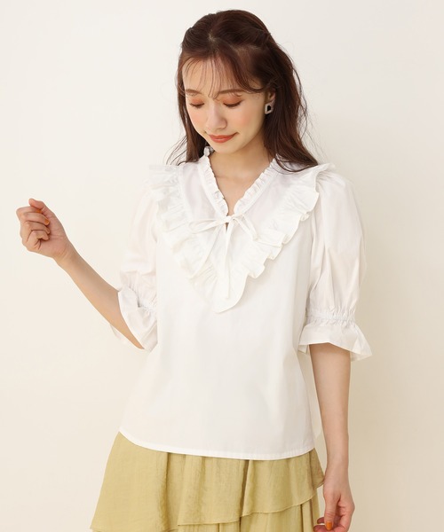 one after another NICE CLAUP（ワンアフターアナザーナイスクラップ）の「【ZOZOTOWN限定】Vネックコットンフリルブラウス（シャツ/ブラウス・レディース・オフホワイト/ブラック系その他/ピンクベージュ・FREE）」の22枚目の写真