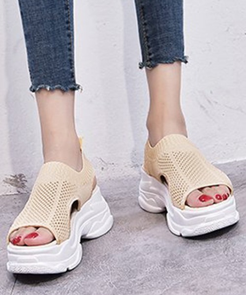 TeddyShop(テディショップ)の「プルストラップ厚底スポーツメッシュサンダル(サンダル・レディース・ホワイト/ベージュ/ブラック/ライトグレー/ネイビー・22.5cm/24.5cm/23.0cm/24.0cm/23.5cm/25.0cm)」の16枚目の写真