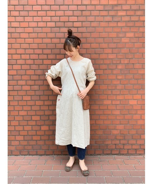 BEARDSLEY（ビアズリー）の「リネン３WAYワンピース（ワンピース・レディース・ベージュ/グレー・FREE）」の16枚目の写真