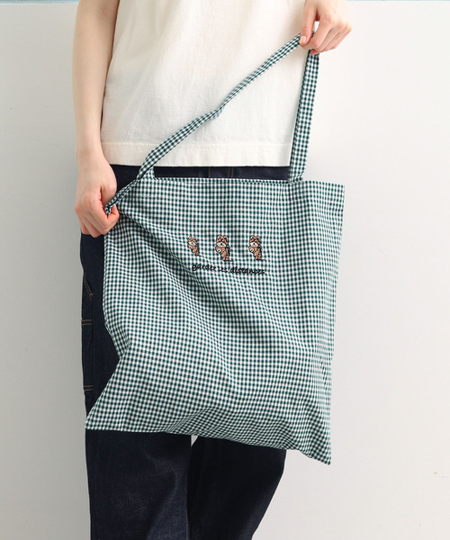 PAR ICI（パーリッシィ）の「【WEB別注】走る犬刺繍 ギンガムトートバッグ（トートバッグ・レディース・ブラック/ネイビー/ブラウン/グリーン・FREE）」の9枚目の写真