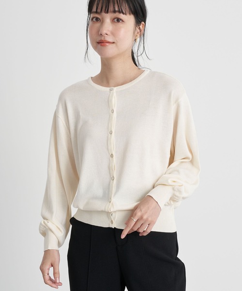 earth music&ecology(アースミュージックアンドエコロジー)の「クルーネックニットカーディガン *(カーディガン/ボレロ・レディース・ブラック/ラベンダー/ミント/アイボリー・FREE)」の1枚目の写真