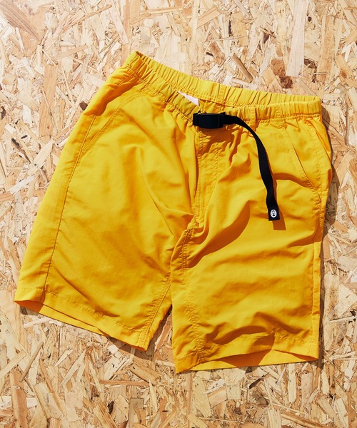 COLEMAN(コールマン)の「【COLEMAN/コールマン】別注 CLIMING ギアショーツ/トラックパンツ(その他パンツ・メンズ・ブラック/ベージュ/パープル/カーキ/イエロー/ブルー・M/L)」の1枚目の写真