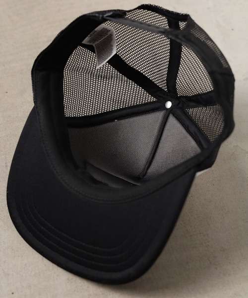 VANS（バンズ）の「【69】【it】【VANS】VANS CLASSIC PATCH TRUCKER CAP（キャップ・レディース・ホワイト/ブラック・FREE）」の5枚目の写真