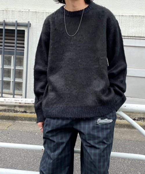 WHO'S WHO gallery（フーズフーギャラリー）の「【KOOKY'N/クーキー】アルパカ混モヘアライククルーニット（ニット/セーター・メンズ・ブラック/グレー/サックスブルー/グリーン/マスタード/バーガンディー・FREE）」の12枚目の写真