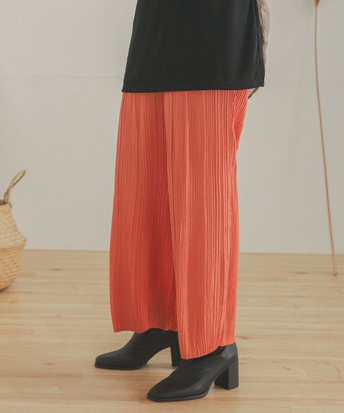 SENSE OF PLACE by URBAN RESEARCH（センスオブプレイスバイアーバンリサーチ）の「リラックスプリーツパンツ（その他パンツ・レディース・オレンジ/チャコールグレー/ベージュ/ミント・ONE）」の14枚目の写真