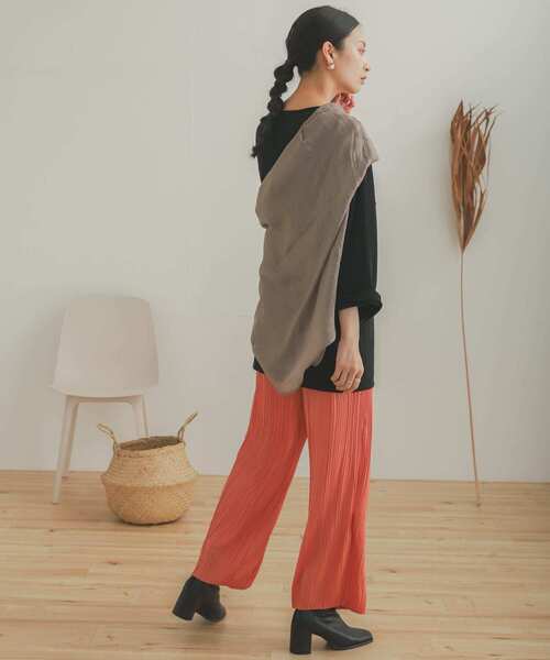 SENSE OF PLACE by URBAN RESEARCH（センスオブプレイスバイアーバンリサーチ）の「リラックスプリーツパンツ（その他パンツ・レディース・オレンジ/チャコールグレー/ベージュ/ミント・ONE）」の20枚目の写真