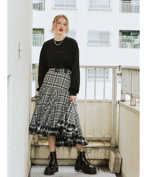 jouetie(ジュエティ)の「ネイチャーグラフィック ロンT(Tシャツ/カットソー・レディース・ブラック/オフホワイト/グリーン・MEDIUM)」の15枚目の写真