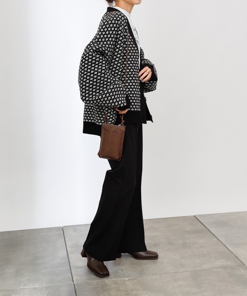 COLONY 2139（コロニートゥーワンスリーナイン）の「【TV媒体紹介商品】バイカラージャガード柄ニットカーディガン（カーディガン/ボレロ・レディース・ブラック/アイボリー/ブラウン・LARGE/MEDIUM）」の20枚目の写真