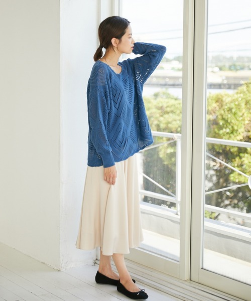 Rewde（ルゥデ）の「ピーチサテンロングスカート（1R10-08223）（スカート・レディース・ベージュ/ブルー/モカ・M）」の11枚目の写真